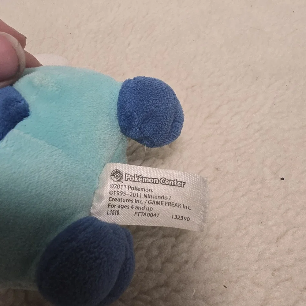 Oshawott Pokemon Stuffed Animal Plush Pokemon Center Game‎ Freak
